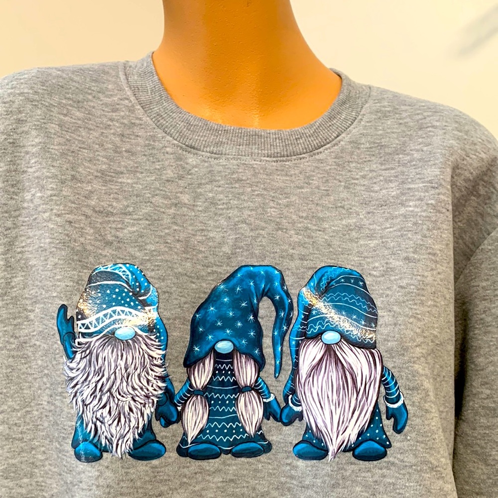 New  gnome sweatshirt.  S